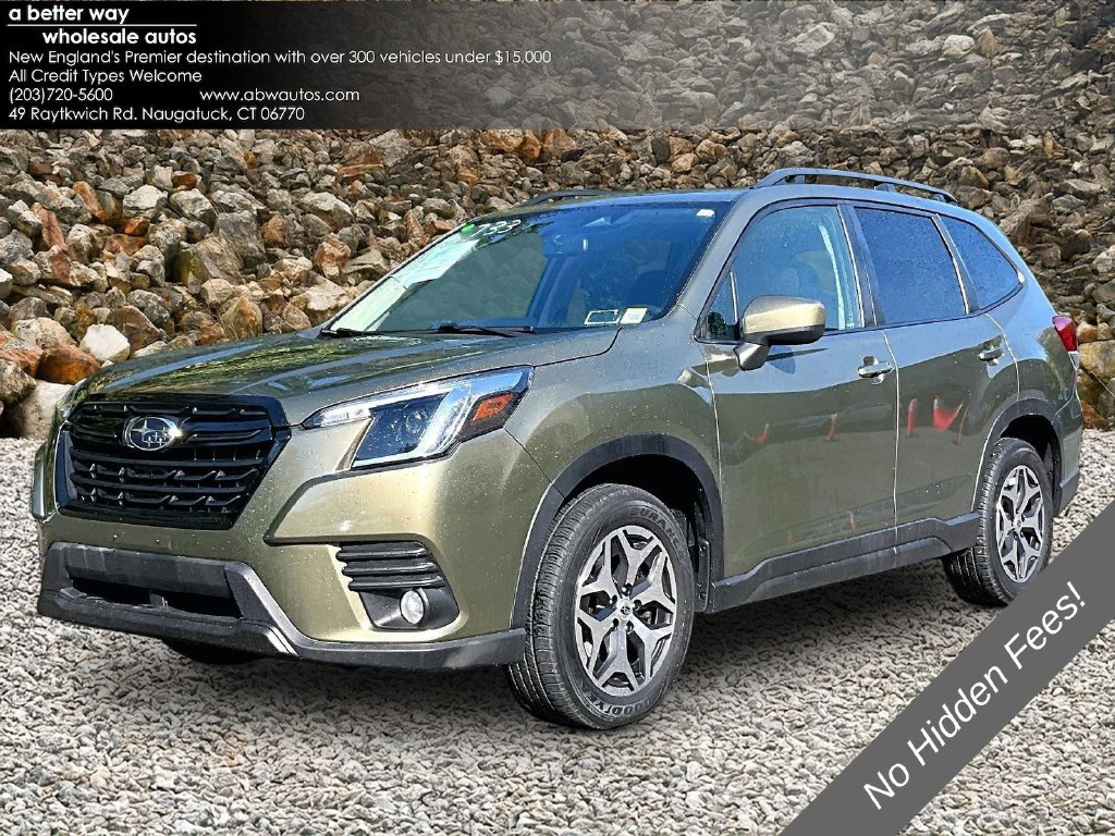 Used 2022 Subaru Forester Premium AWD/4WD image 1