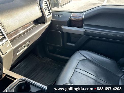 Used 2017 Ford F150 Platinum w/ Equipment Group 701A Luxury image 33
