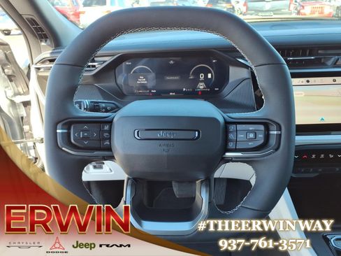 New 2026 Jeep Cherokee Overland w/ Trailer Tow Group image 11