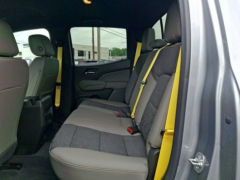 Used 2024 Chevrolet Colorado ZR2 w/ Safety Package AWD/4WD image 13