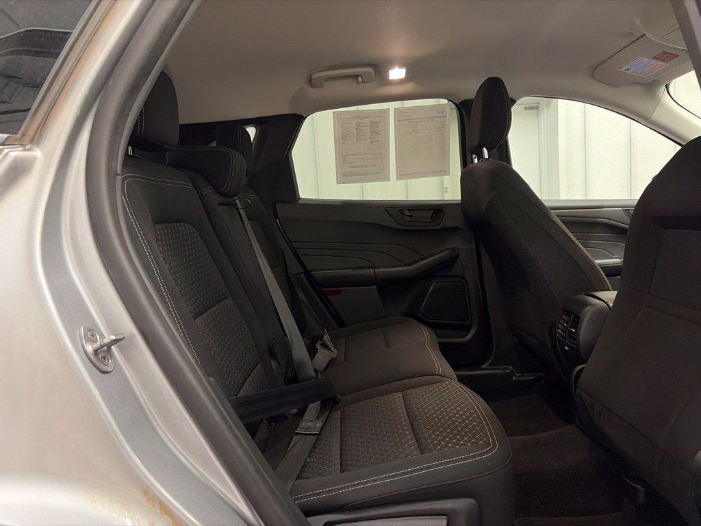 Used 2023 Ford Escape Active AWD/4WD image 19