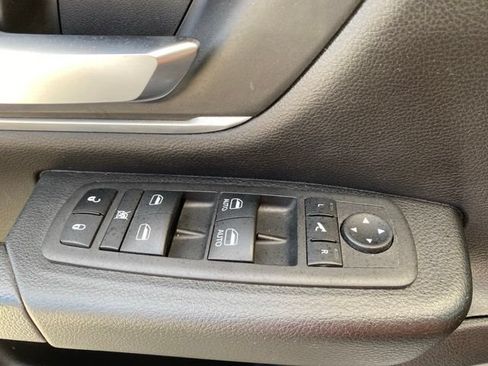Used 2023 RAM 1500 Big Horn AWD/4WD image 29