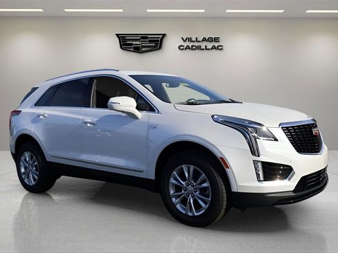 New 2026 Cadillac XT5 Luxury image 7
