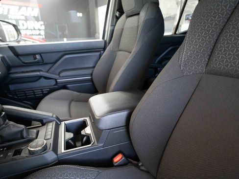 New 2026 Toyota 4Runner SR5 RWD image 10