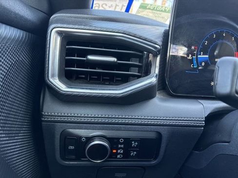 Used 2024 Ford Mustang Premium image 26