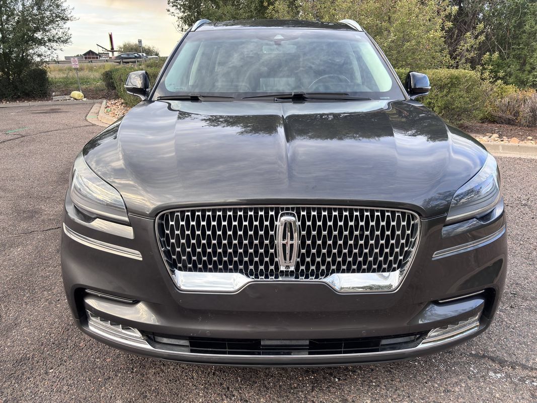 Used 2020 Lincoln Aviator Reserve RWD image 4