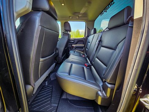 Used 2018 GMC Sierra 1500 SLT AWD/4WD image 33