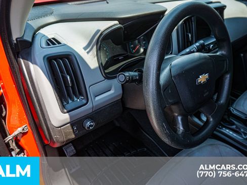Used 2019 Chevrolet Colorado W/T w/ Custom Special Edition RWD image 31