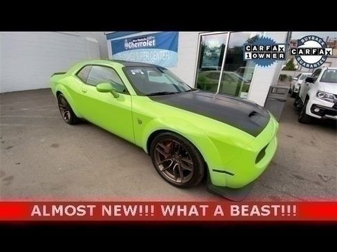 Used 2023 Dodge Challenger SRT Hellcat image 3