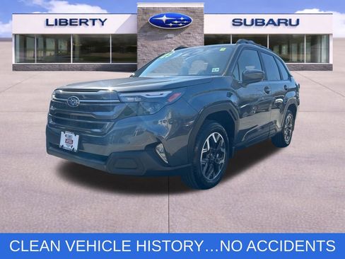 Certified 2025 Subaru Forester Premium image 2