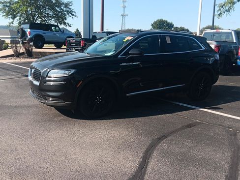 Used 2023 Lincoln Nautilus Reserve w/ Monochromatic Package AWD/4WD image 12
