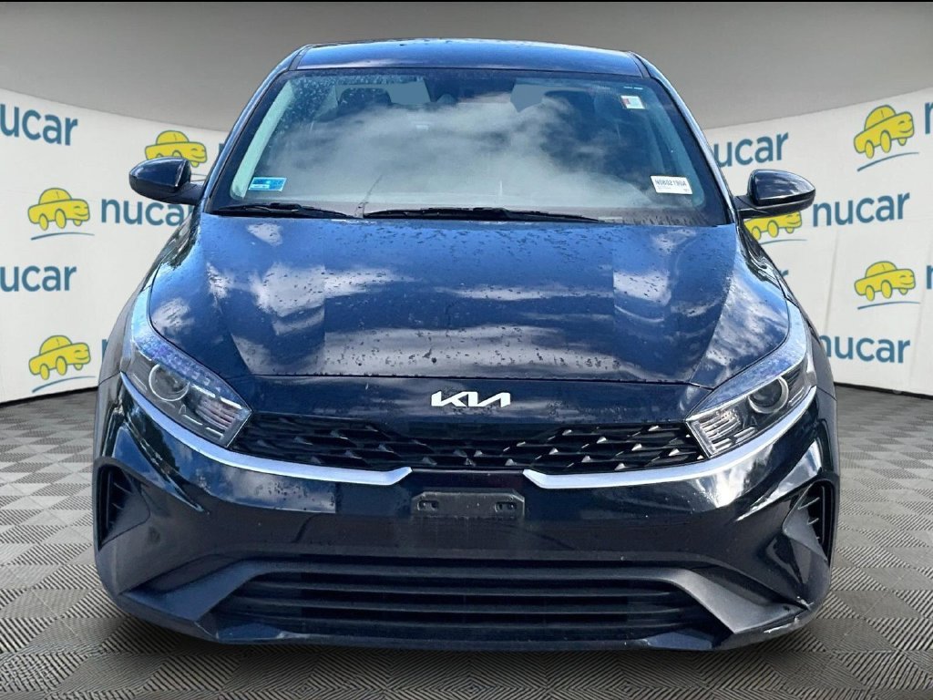 Used 2023 Kia Forte LXS FWD image 2