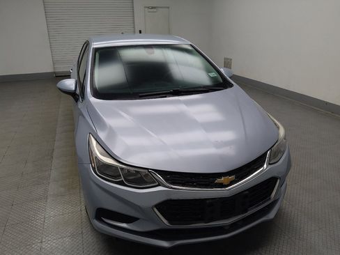 Used 2017 Chevrolet Cruze LS FWD image 14