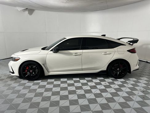 Used 2025 Honda Civic Type R image 5