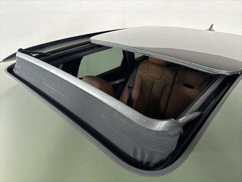 Certified 2025 Audi Q5 2.0T Premium Plus w/ Premium Plus Package image 20