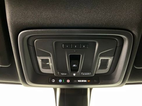 Used 2021 GMC Sierra 1500 AT4 w/ AT4 Value Package image 20