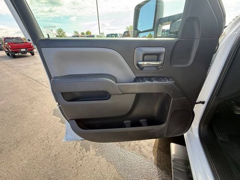 Used 2017 Chevrolet Silverado 2500 W/T w/ WT Convenience Package AWD/4WD image 7