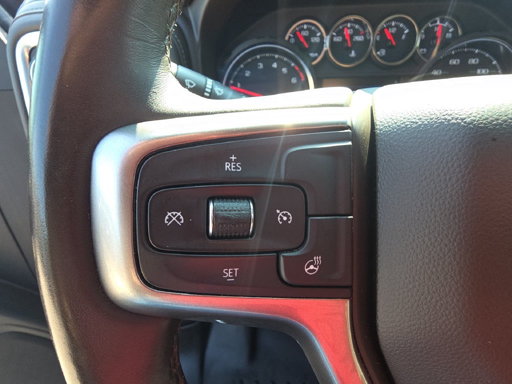 Used 2021 Chevrolet Silverado 1500 LTZ w/ Z71 Off-Road Package AWD/4WD image 19