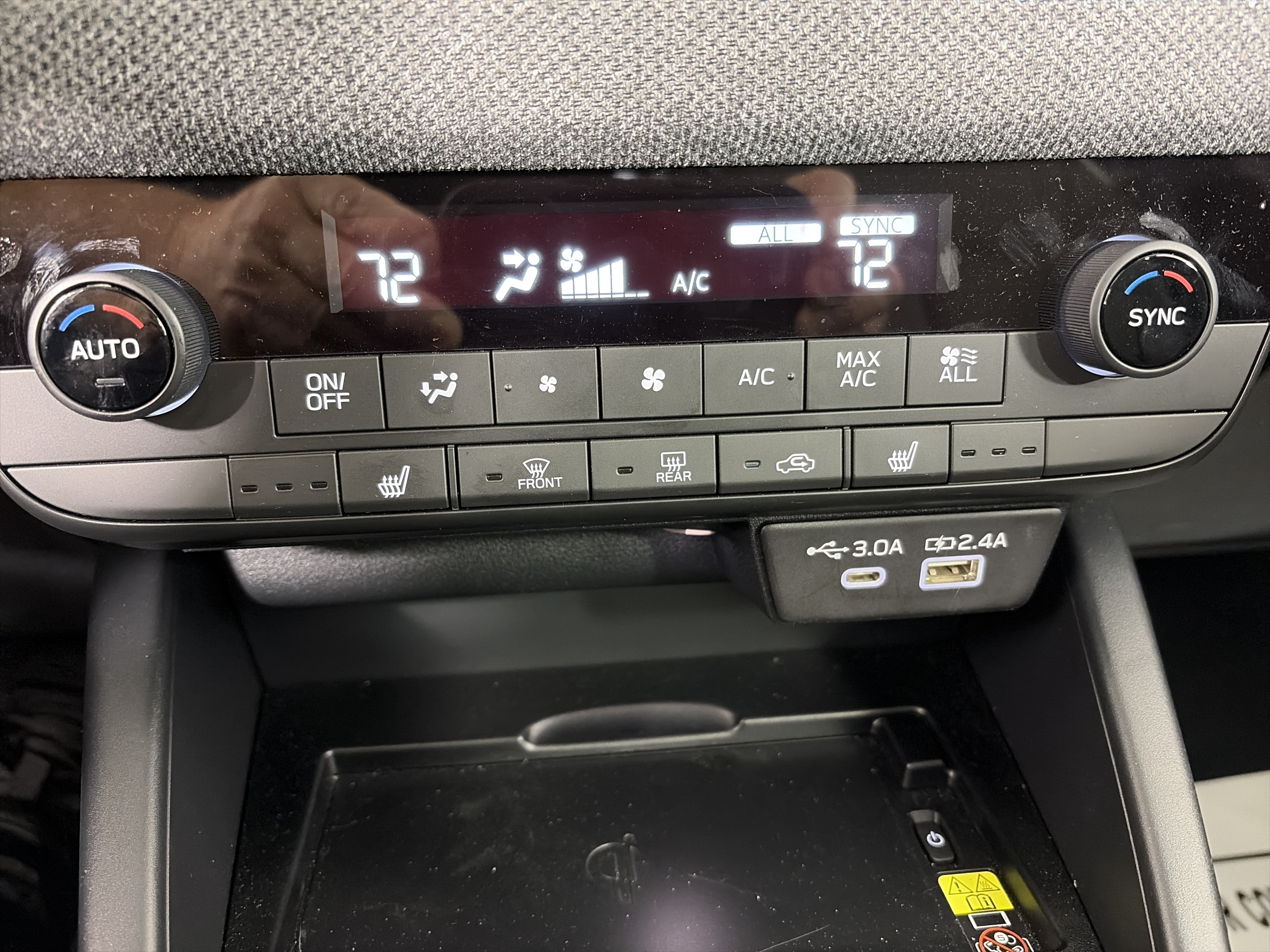 New 2026 Subaru Outback Limited AWD/4WD image 24