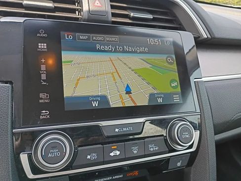 Used 2016 Honda Civic Touring image 12