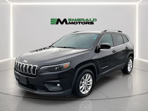 Used 2019 Jeep Cherokee Latitude w/ Comfort & Convenience Group image 1