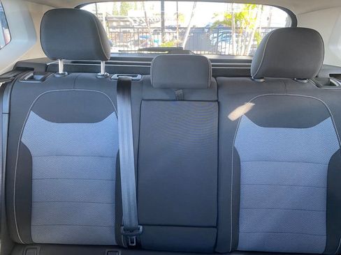 Used 2019 Volkswagen Atlas SEL Premium AWD/4WD image 18