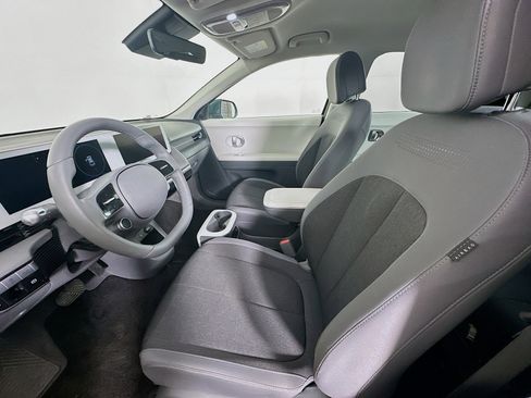 Used 2024 Hyundai Ioniq 5 SEL image 13