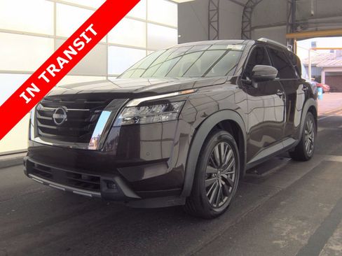 Used 2022 Nissan Pathfinder SL w/ SL Premium Package FWD image 1