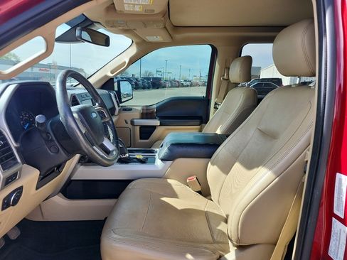 Used 2017 Ford F150 Lariat w/ Equipment Group 502A Luxury image 17