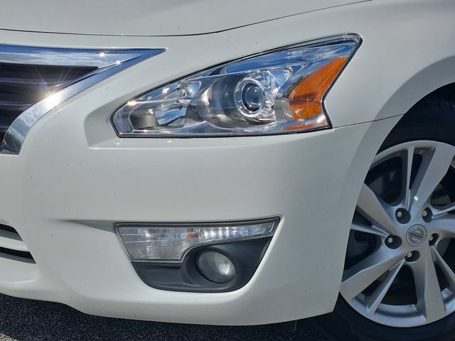 Used 2013 Nissan Altima 2.5 SV w/ 2.5SV Convenience Pkg FWD image 10