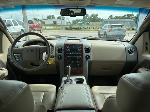 Used 2006 Ford F150 Lariat AWD/4WD image 9
