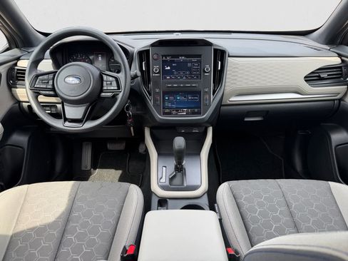 Certified 2025 Subaru Forester AWD/4WD image 12