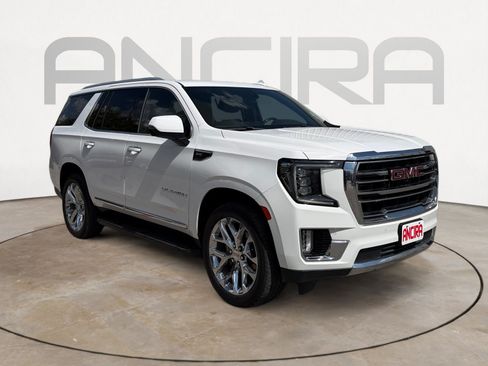 Used 2021 GMC Yukon SLT w/ SLT Luxury Package RWD image 3