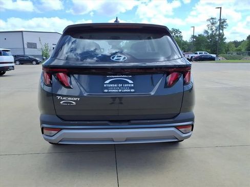 New 2026 Hyundai Tucson SE FWD image 3