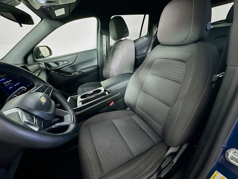 Used 2025 Chevrolet Equinox LT image 13