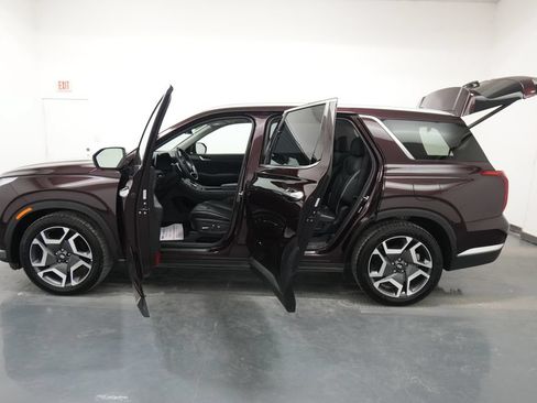Used 2023 Hyundai Palisade Limited AWD/4WD image 32