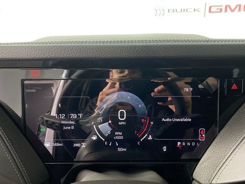 New 2026 GMC Yukon Denali w/ Sun & Power Step Package AWD/4WD image 15