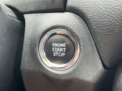 Used 2024 Toyota RAV4 XLE FWD image 9