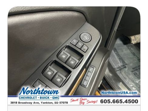 Used 2019 GMC Yukon XL Denali image 21