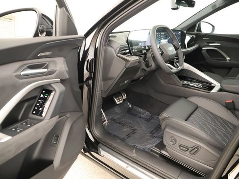 New 2026 Audi SQ5 Premium Plus AWD/4WD image 14