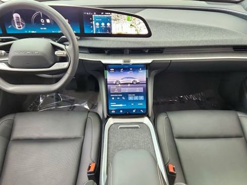 Used 2024 Lucid Air Pure RWD image 86