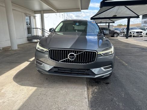 Used 2019 Volvo XC60 T5 Inscription w/ Protection Package FWD image 2