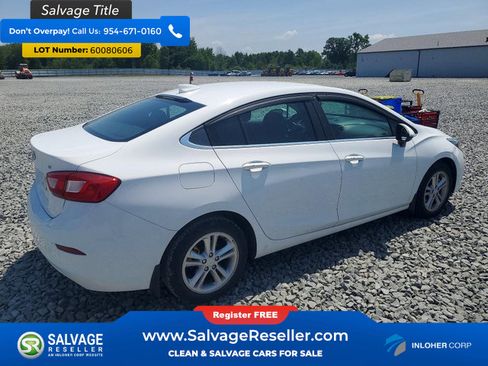 Used 2017 Chevrolet Cruze LT w/ Convenience Package FWD image 4
