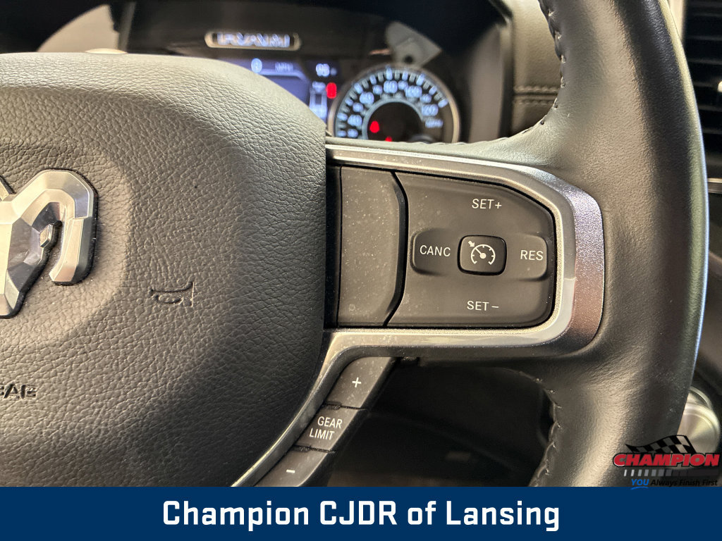 Used 2023 RAM 1500 Laramie AWD/4WD image 23