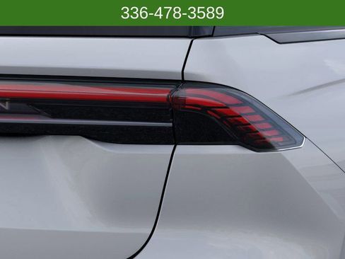 New 2026 Lincoln Nautilus Premier w/ Equipment Group 102A image 21