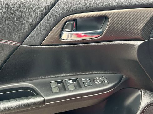 Used 2017 Honda Accord Sport Special Edition image 13
