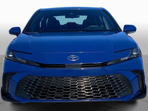 Certified 2025 Toyota Camry SE image 4