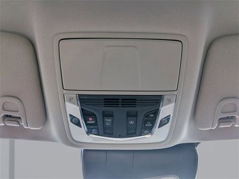 Used 2019 Acura RDX FWD image 26