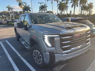 Used 2024 GMC Sierra 2500 SLT w/ SLT Premium Package video 1