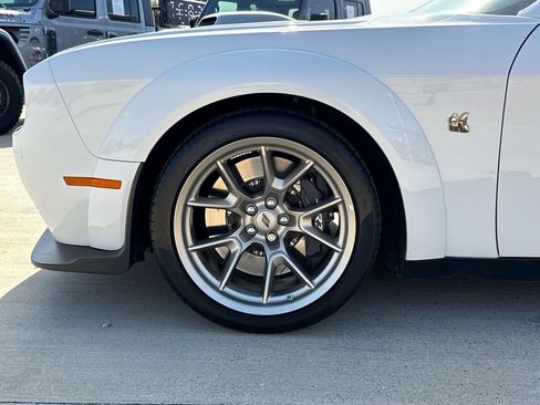 Used 2023 Dodge Challenger R/T Scat Pack image 5